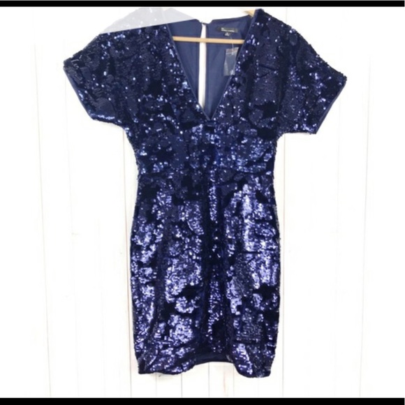 the clothing company Dresses & Skirts - The Clothing Company Navy Blue Sequin Velvet Dress
